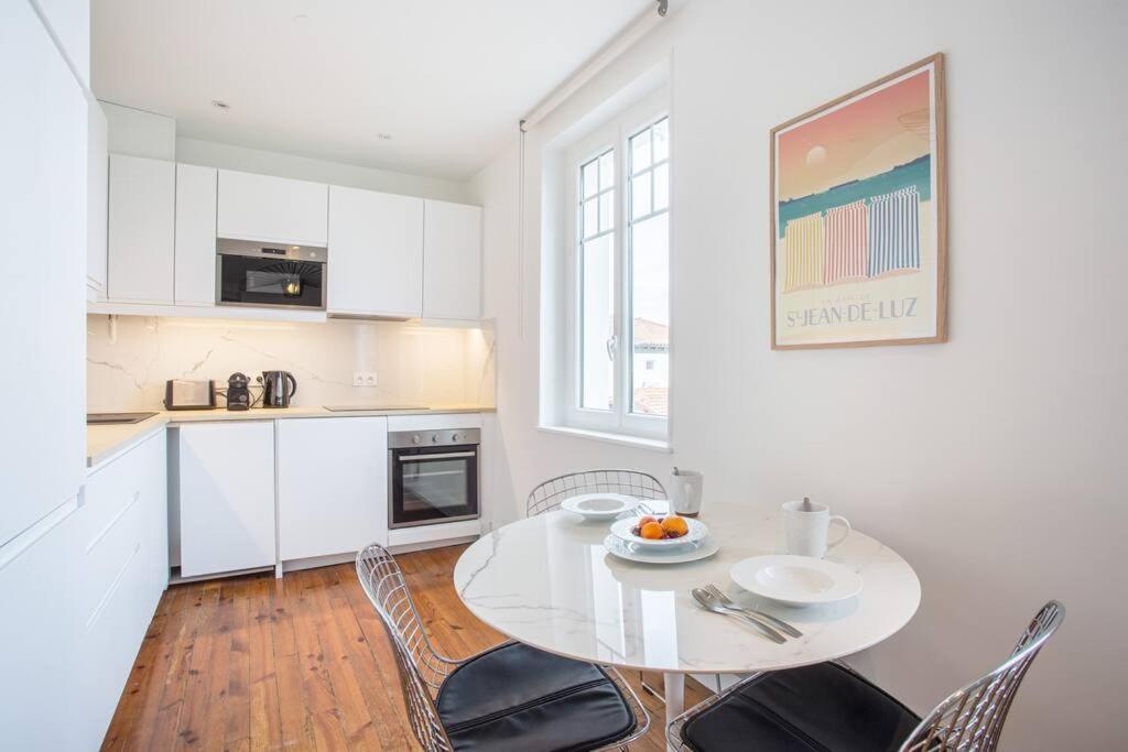 Appartement Rue Gambetta, Plage A 2 Min Saint-Jean-de-Luz Esterno foto