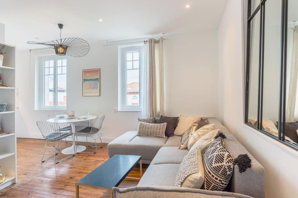 Appartement Rue Gambetta, Plage A 2 Min Saint-Jean-de-Luz Esterno foto